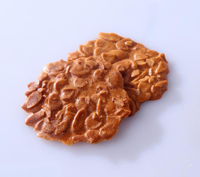 杏仁瓦片,百樂蛋糕